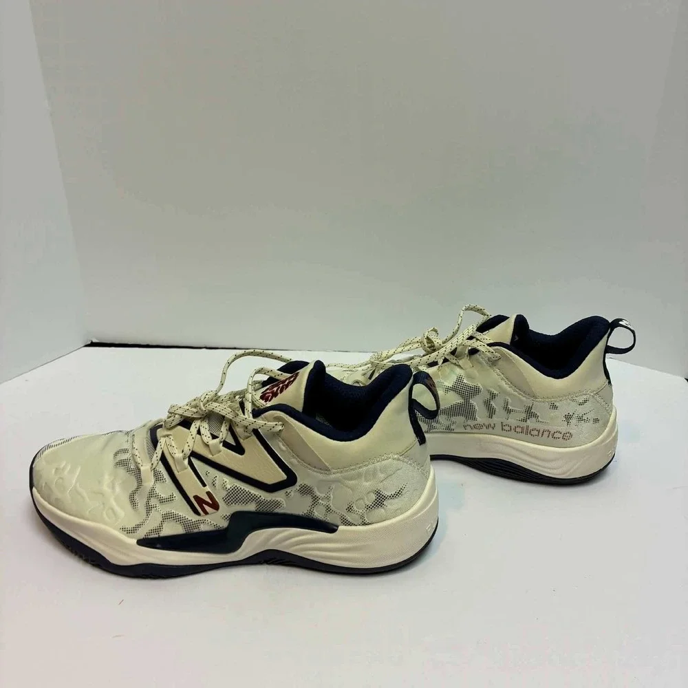 New Balance FuelCell Two WXY v3 Basketball Shoes Mens 12/Wmns 13.5 Cream Navy